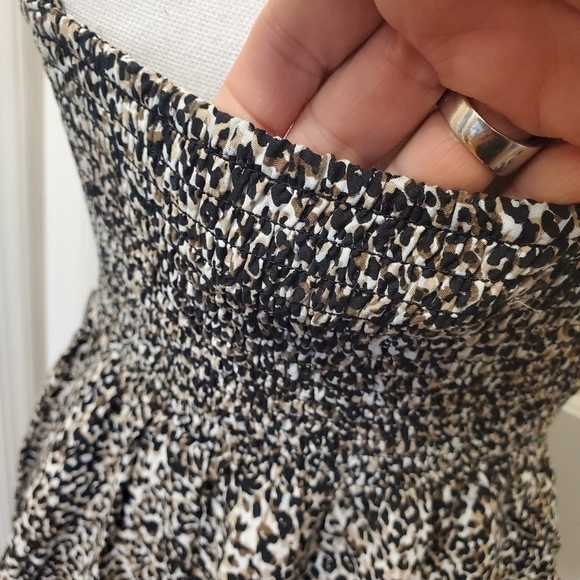 Old Navy Leopard Print Sun Dress - Size Small 100% Rayon - Picture 6 of 10